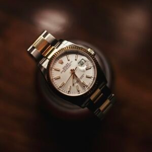 Ref. 5009 — Bronze Case